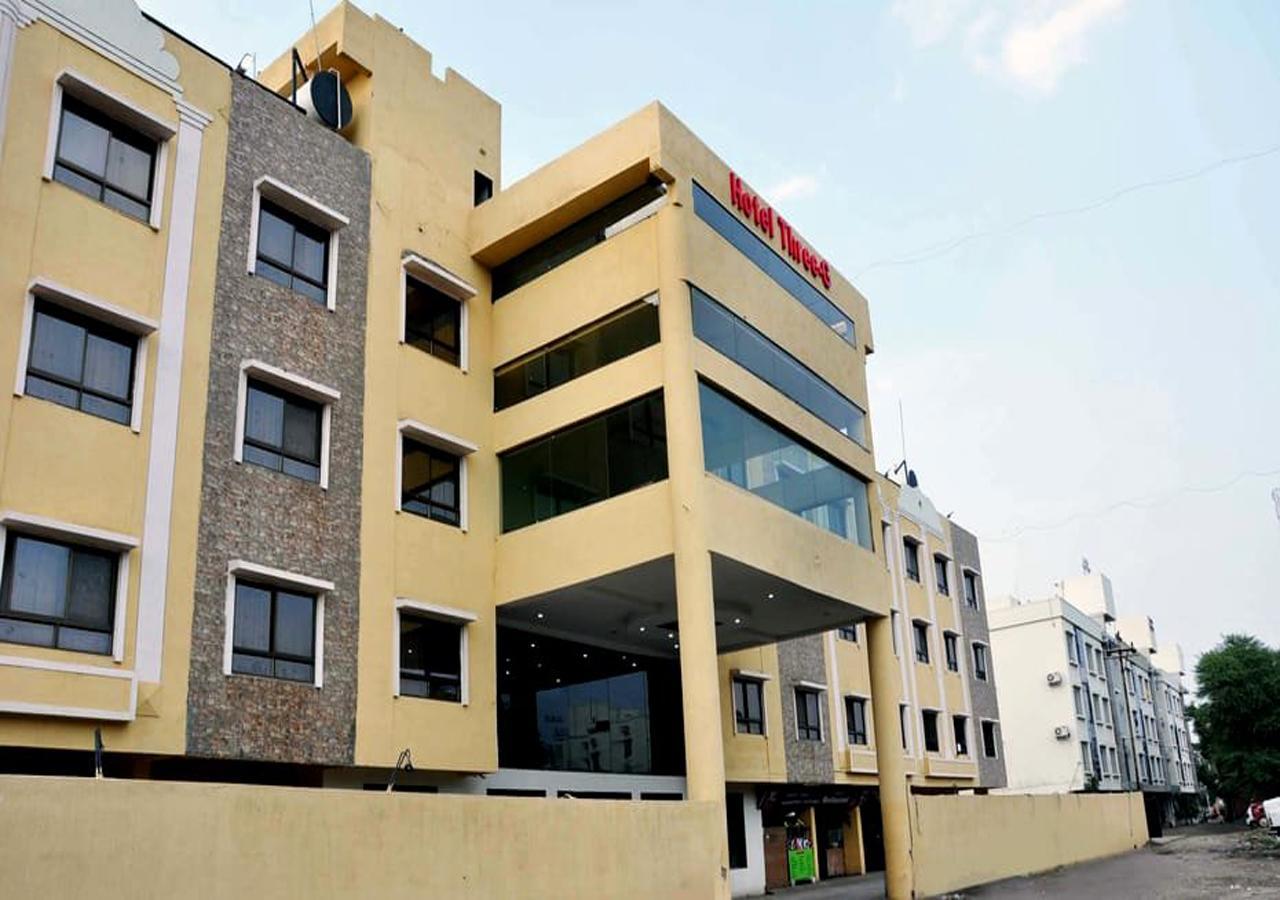 Hotel Three G Shirdi Ngoại thất bức ảnh