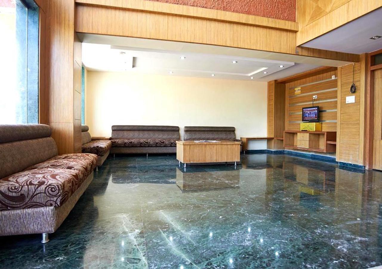 Hotel Three G Shirdi Ngoại thất bức ảnh